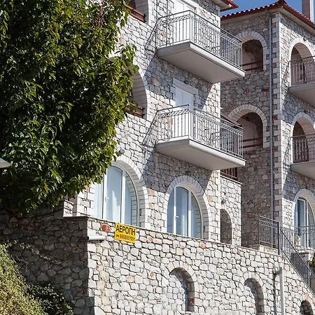 Villa Aeropi *