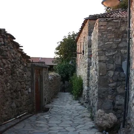 Aeropi Villa *