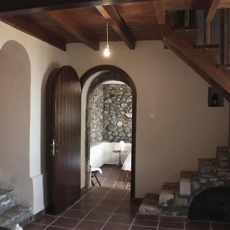 Aeropi Villa *
