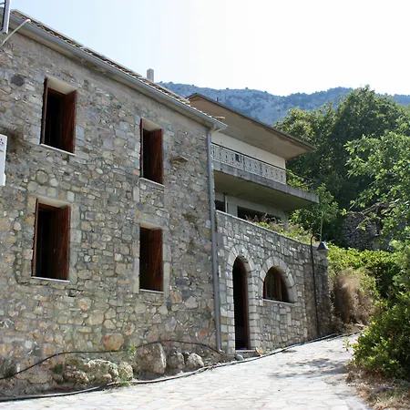 Aeropi Villa